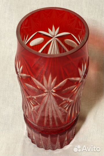 Посуда из цветного и белого стекла. Вазы СССР