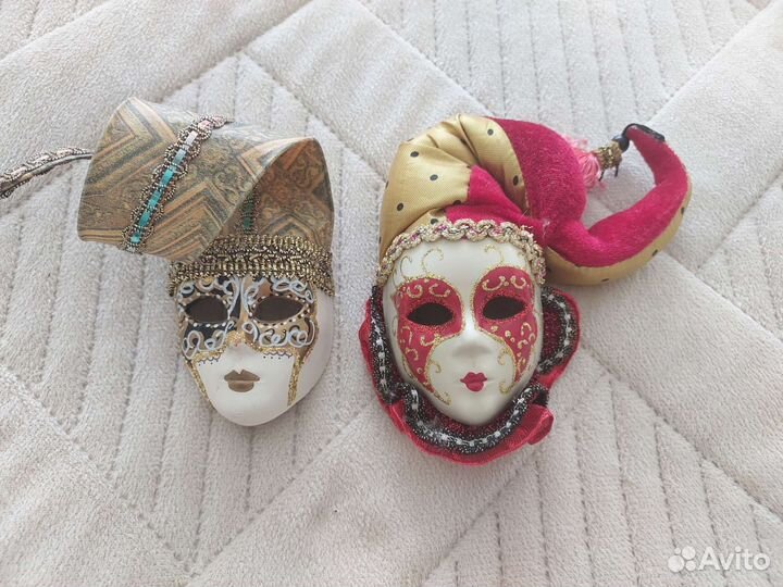Маска сувенирная из Венеции