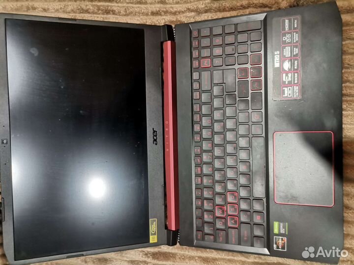 Продам игровой ноутбук