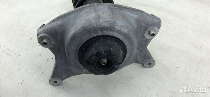 Стойка амортизатора передняя правая Audi A4 B8/8K