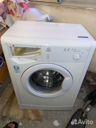 Стиральная машина бу indesit wisn 100