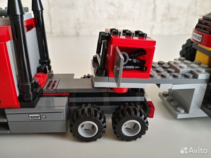 Lego City Транспортёр монстрогрузовика 60027