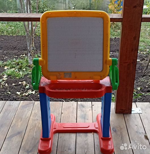 Детский стол