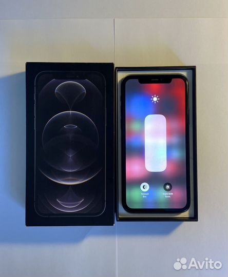 iPhone 11 Pro, 64 ГБ