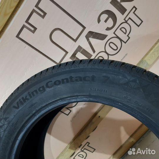 Continental ContiVikingContact 7 235/55 R18 102V