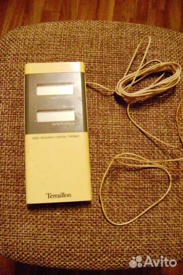 Электронный термометр для измерения температуры