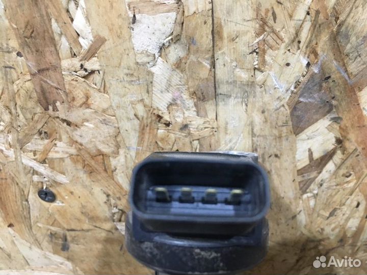 Катушка зажигания Toyota Venza