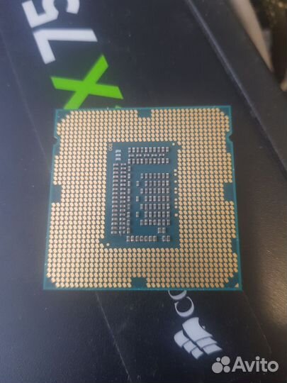 Процессор intel xeon 1245v2, есть встройка