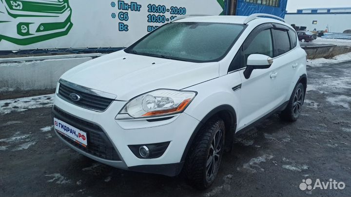 Бачок омывателя лобового стекла Ford Kuga 1515076