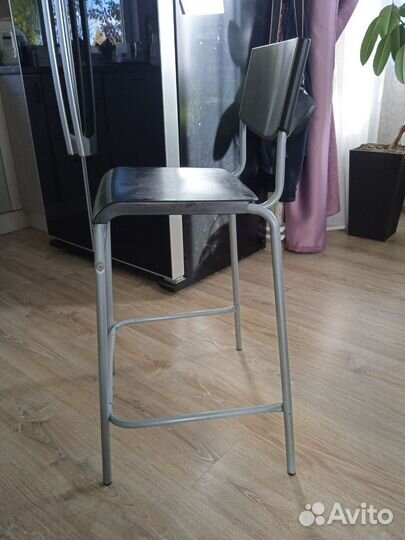 Стул барный