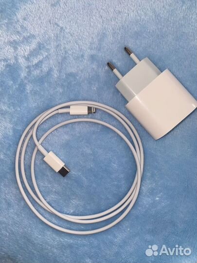 Зарядное устройство для iPhone (оригинал)