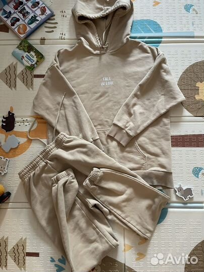 Спортивный костюм