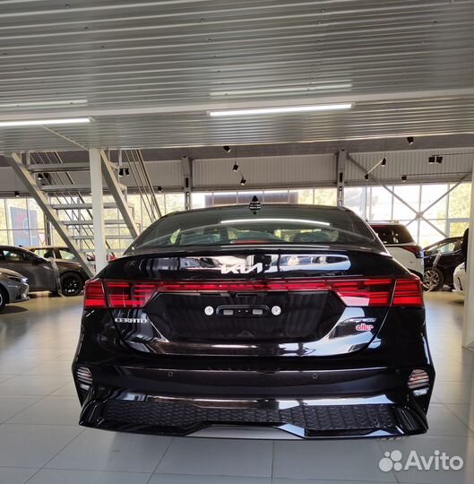 Kia Cerato 2.0 AT, 2023