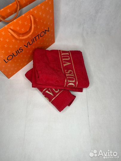 Красный комплект полотенец - 