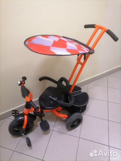 Детский трехколесный велосипед