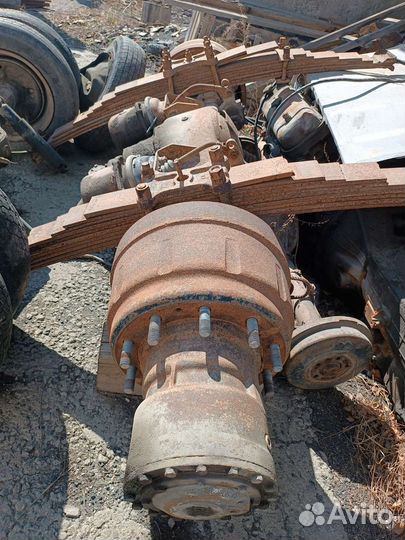 Задний мост