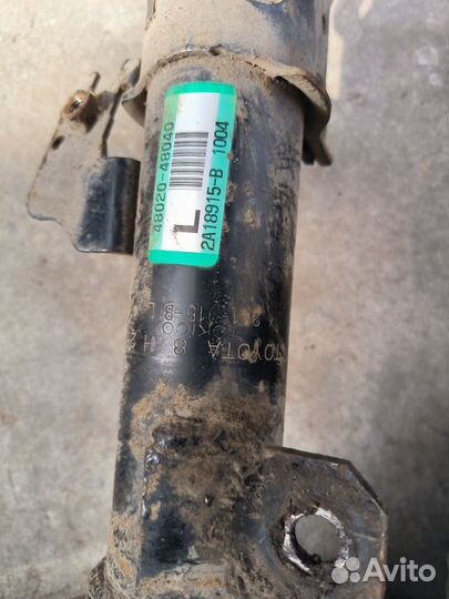 Стойки пневмоподвески на lexus RX2