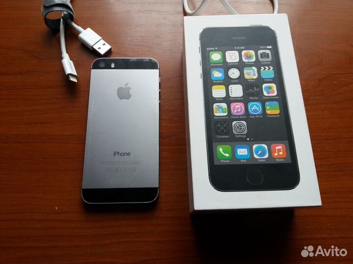 iPhone 5S, 16 ГБ