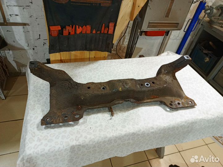 Подрамник передний Fiat Albea