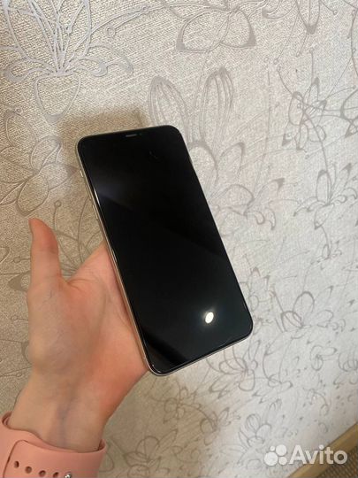 iPhone 11 Pro Max, 64 ГБ
