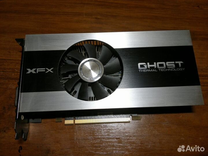 Видеокарта HD 7700 1гб