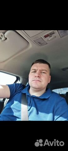 Водитель с личным легковым автомобилем