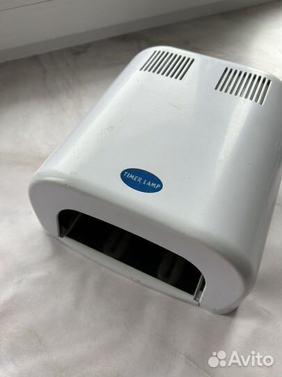 Лампа для ногтей