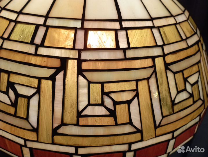 Люстра-абажур витражная Massive на длинной цепи