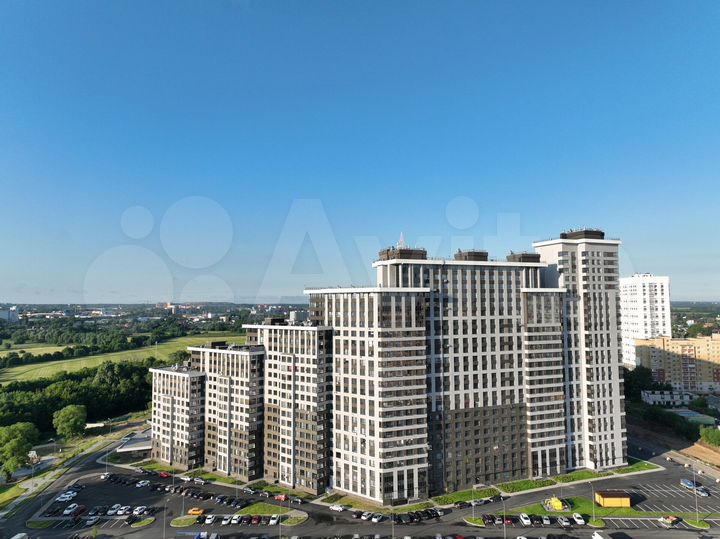 2-к. квартира, 59,6 м², 1/25 эт.
