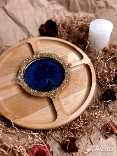 Менажница, дерево