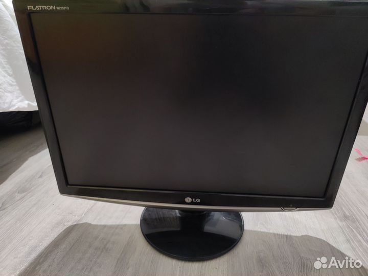 Монитор LG