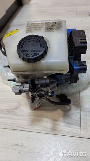 Главный тормозной целин.Toyota Aristo Lexus GS300