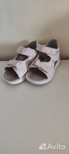 Сандалии для девочки 26 размер