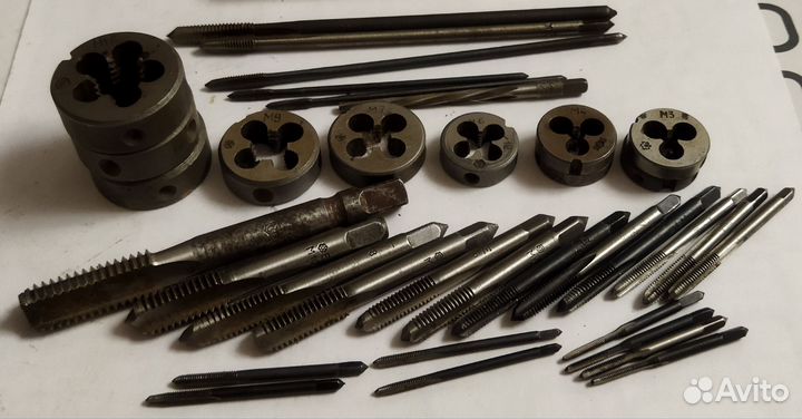 Метчики, лерки, плашки, держатели метчиков СССР