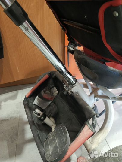 Детский велосипед с родительской ручкой