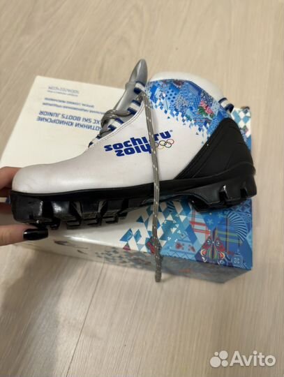 Лыжные ботинки 35-36