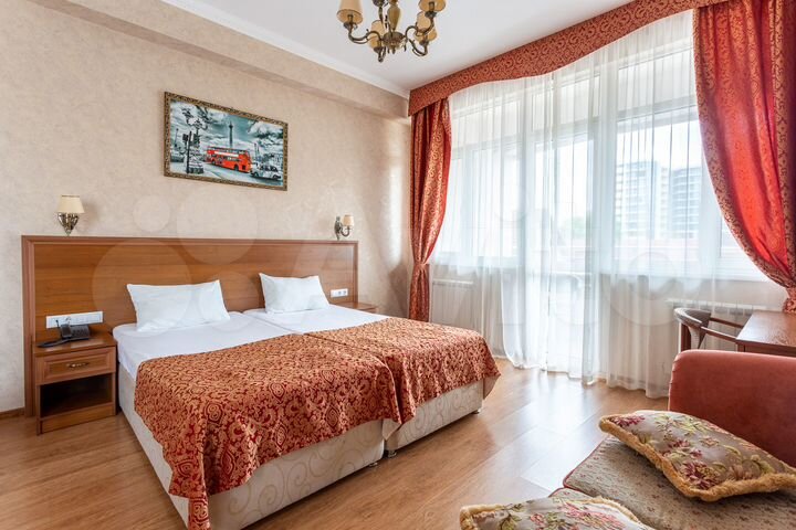 Квартира-студия, 42 м², 4/10 эт.