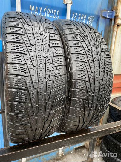 Nokian Tyres Hakkapeliitta R SUV 235/60 R17 106R