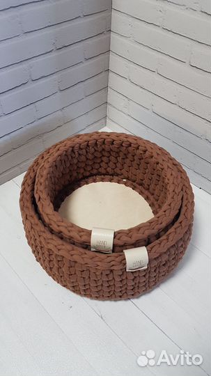 Набор вязаных корзин