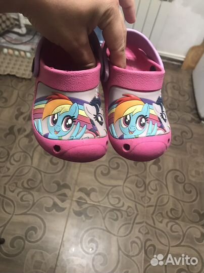 Кроксы для девочки