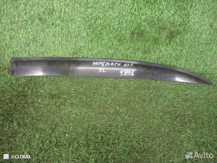 Ветровик на toyota platz NCP16 2NZ-FE