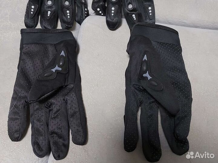 Мотоперчатки