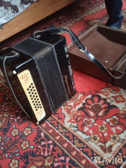 Гармонь тульская