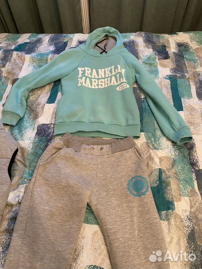 Костюм спортивный