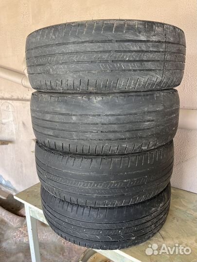 Bridgestone Dueler H/T 2.25/60 R17 140B