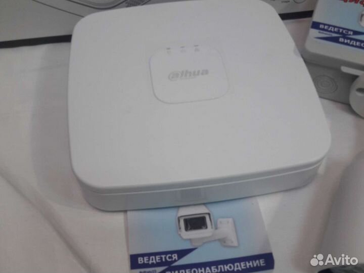 Видеонаблюдение 4Мп регистратор Dahua 6 камер