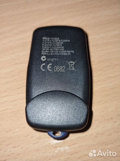 Пульт для ворот и шлагбаума Nice