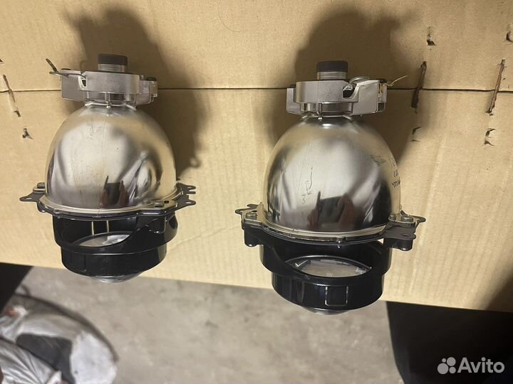 Линзы в фары mitsubishi pajero 4