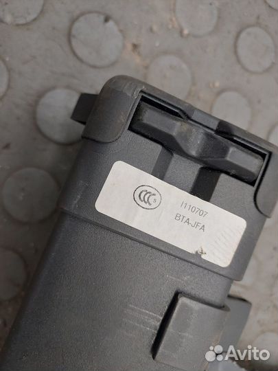 Шторка багажника Volvo XC60, 2016