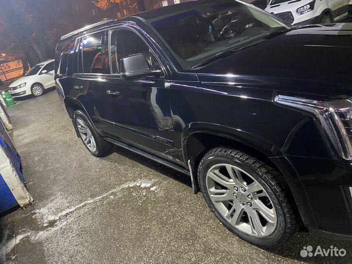 Cadillac Escalade 6.2 AT, 2016, 108 000 км